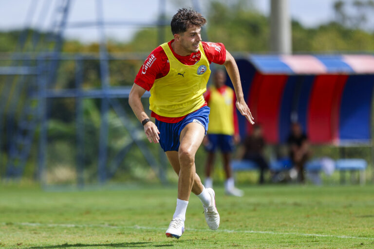 Reforço do Bahia avança na preparação e inicia treinos com o elenco