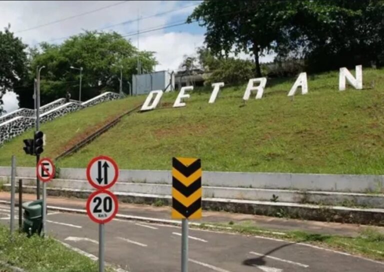 Antigo Detran na Avenida ACM será nova sede da Embasa