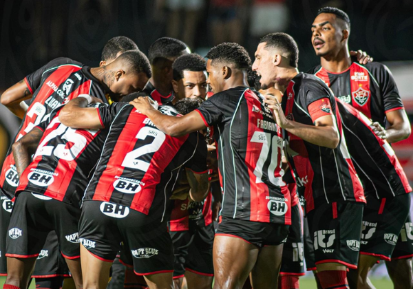 CBF divulga áudios do VAR, mas omite lance reclamado pelo Vitória