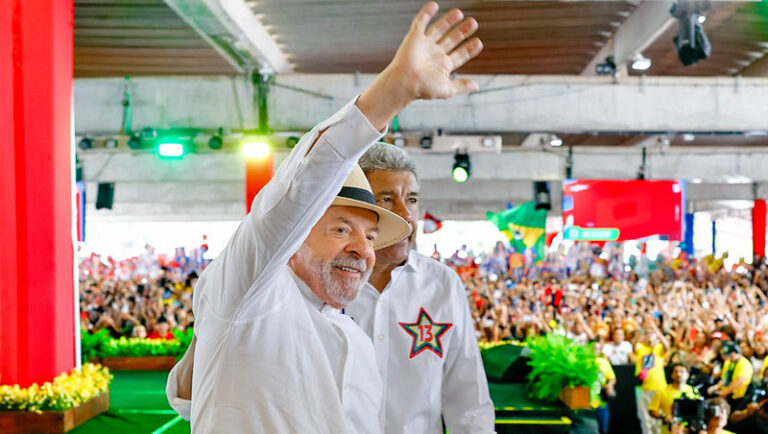 Lula diz que torce pelo Vitória e relembra derrota para o Palmeiras…