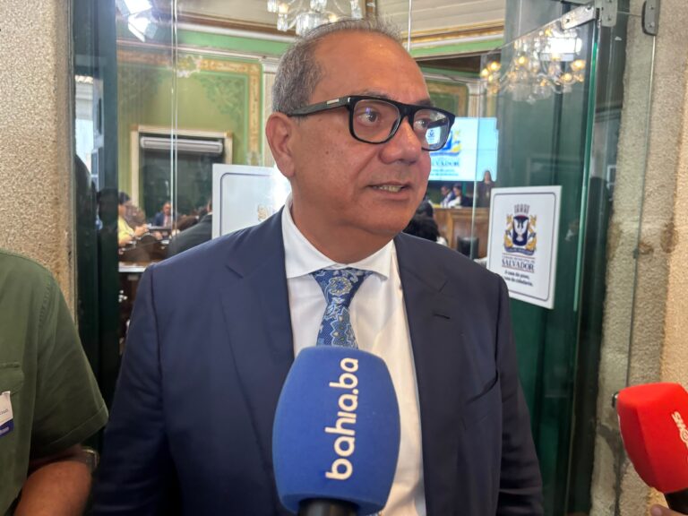 Muniz revela que ainda avalia apoio entre Jerônimo e ACM Neto