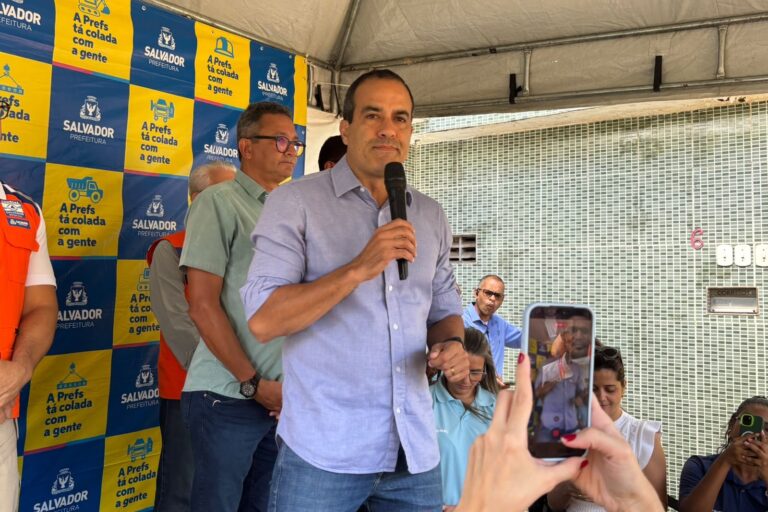 Bruno Reis entrega obra no Ogunjá e alfineta oposição: ‘Tudo cumprido’