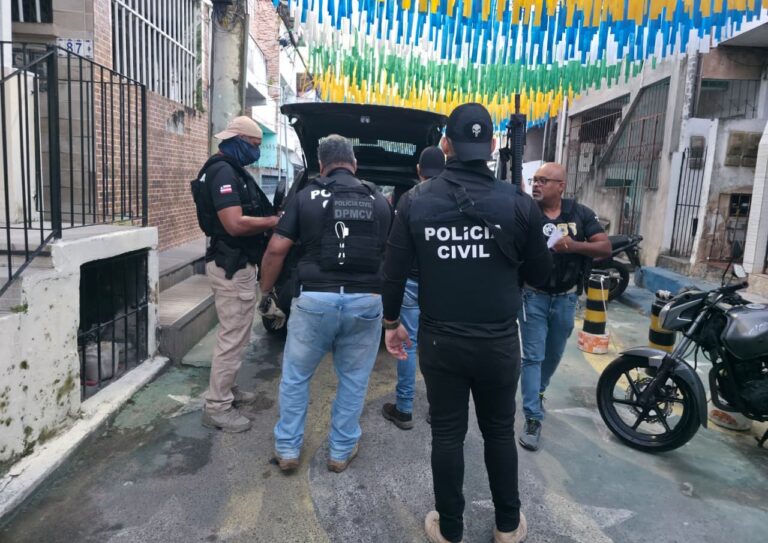 Trio é preso por golpe da carta premiada contra idosos