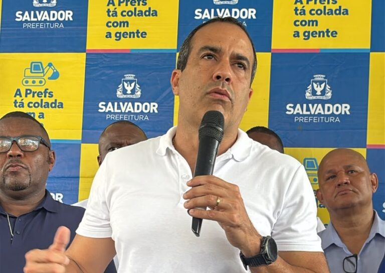 Bruno Reis rebate críticas a Neto sobre uso de IA em plano de governo