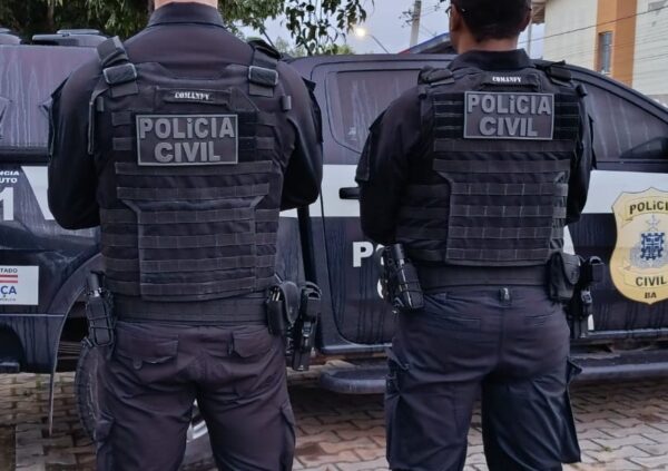 Homem é preso após tentar agredir ex e violar medida protetiva