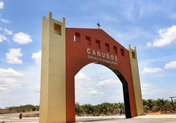 MPF investiga suposto desvio em compra de cestas básicas para atingidos por chuvas em Canudos