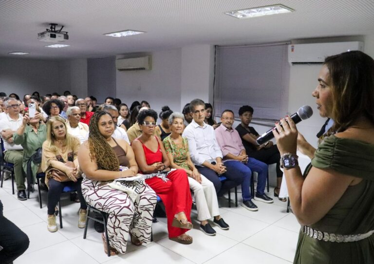 Base governista reúne lideranças em apoio a Jerônimo