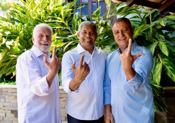 Jerônimo e Lula gravam campanha antes de início oficial