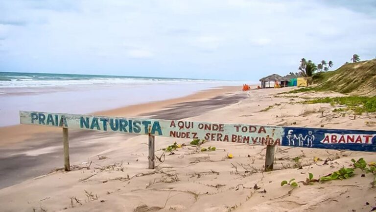 Praia baiana de nudismo é eleita uma das 25 melhores do mundo…