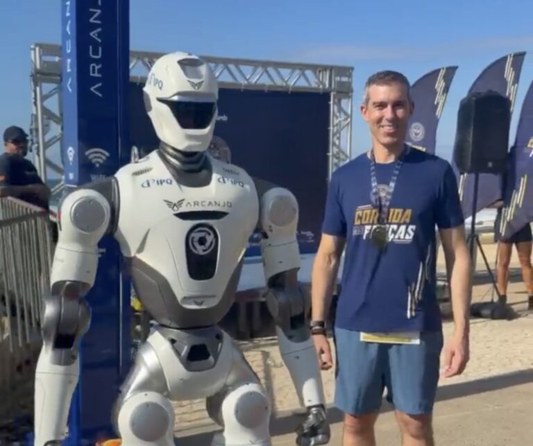Robô de segurança chama atenção com ‘molejo baiano’ durante corrida…