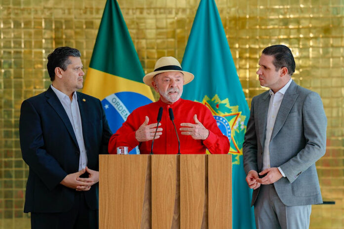 Lula, Alcolumbre e Hugo Motta Lula