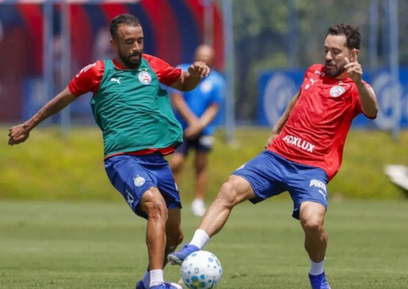 Bahia volta aos treinos com novidades antes de duelo com Inter