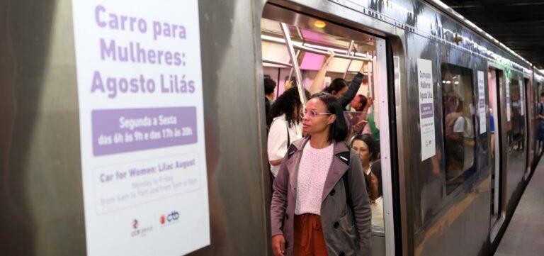 Metrô passa a ter vagão permanente para mulheres em Salvador
