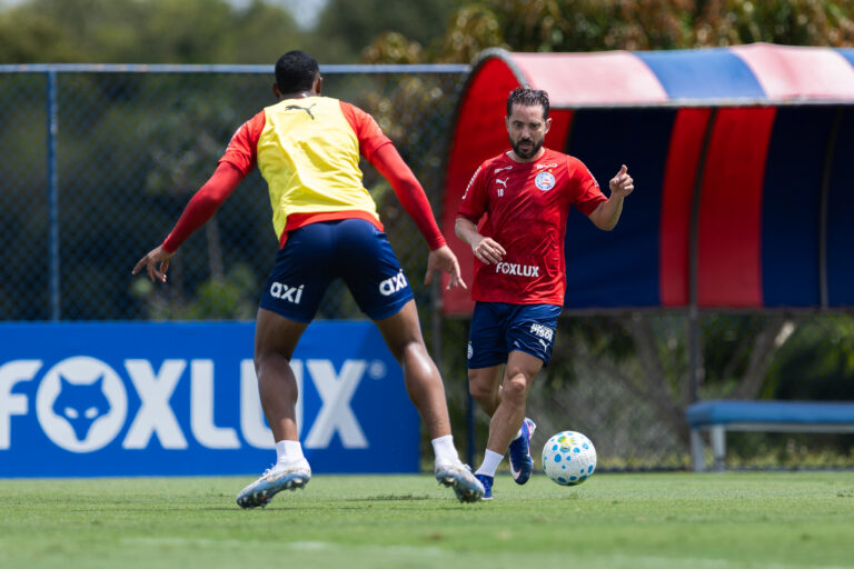 Everton Ribeiro avança em recuperação e pode voltar a jogar pelo Bahia