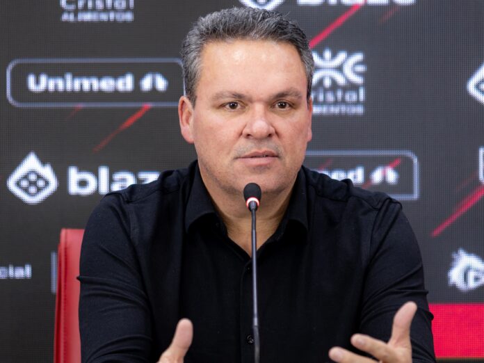 Adson Batista, presidente do Atlético-GO