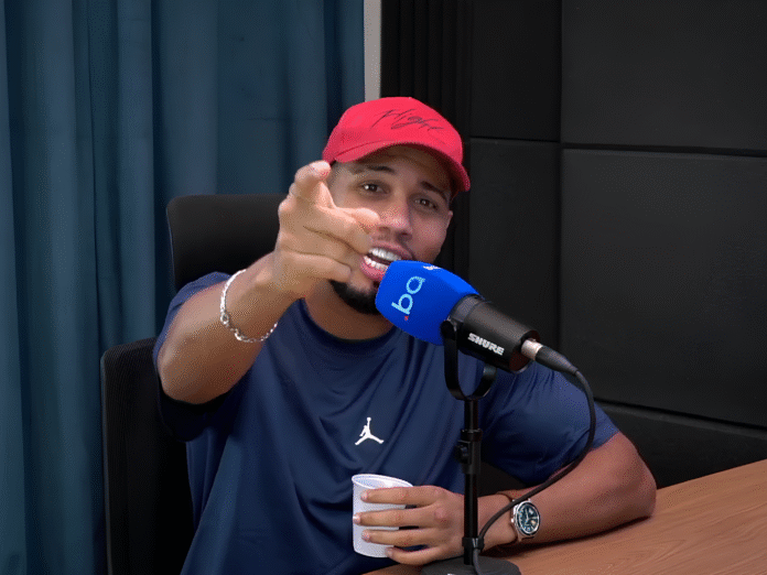 Hebert Conceição manda recado a Davi Brito