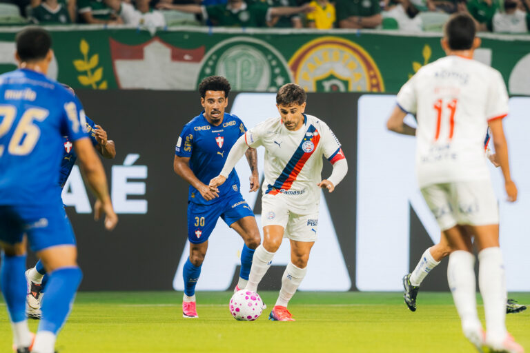 Bahia perde volante titular para enfrentar o Mirassol pelo Brasileirão
