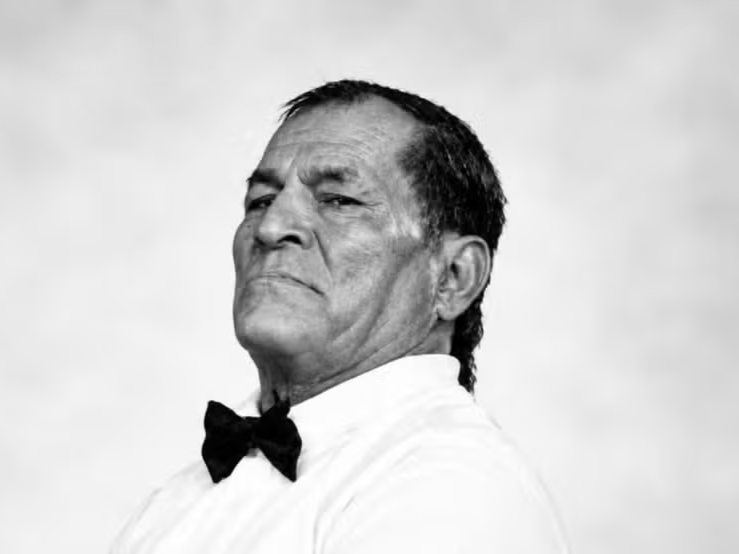 Árbitro Gerardo Germán Pineda, conhecido como El Búho