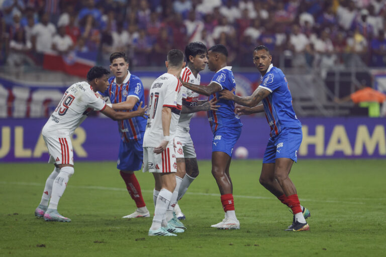 Bahia perde dois jogadores para confronto direto com o Santos