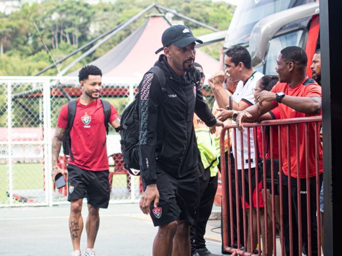 Mateus Silva, lateral-direito titular do Vitória