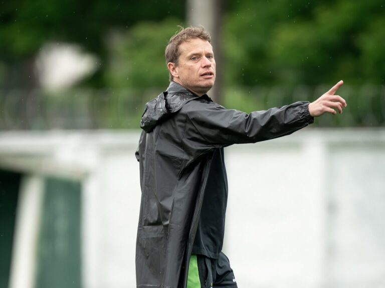 Fernando Seabra, ex-técnico do Coritiba